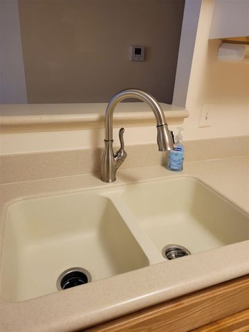 312 Marigold Circle 52, Westland, MI 48185