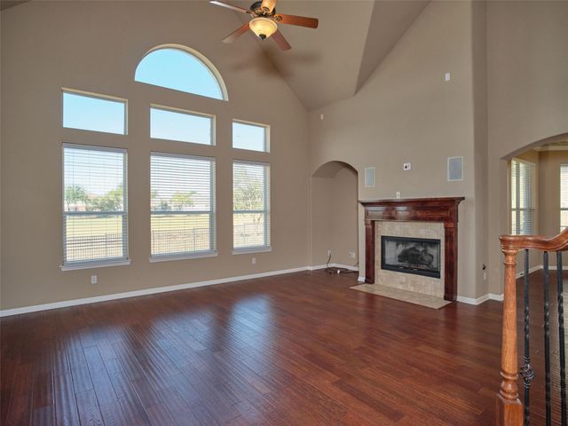 1116 Hillridge DR, Round Rock, TX 78665