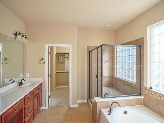 1116 Hillridge DR, Round Rock, TX 78665