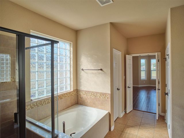 1116 Hillridge DR, Round Rock, TX 78665