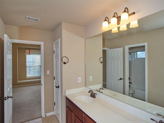 1116 Hillridge DR, Round Rock, TX 78665