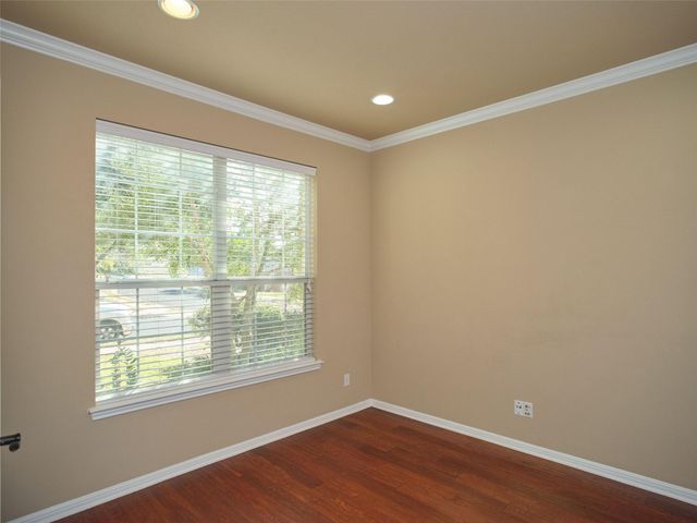 1116 Hillridge DR, Round Rock, TX 78665