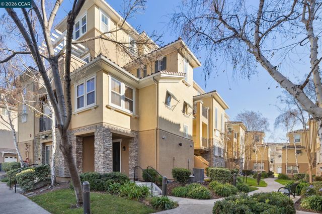 4363 Fitzwilliam St, Dublin, CA 94568