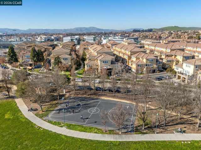 4363 Fitzwilliam St, Dublin, CA 94568