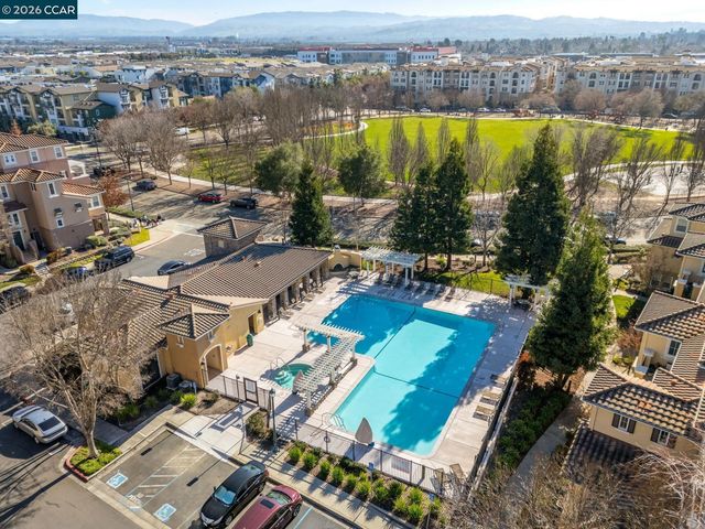 4363 Fitzwilliam St, Dublin, CA 94568