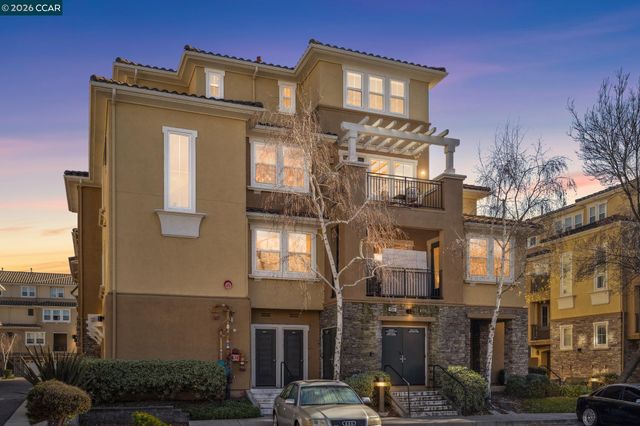 4363 Fitzwilliam St, Dublin, CA 94568