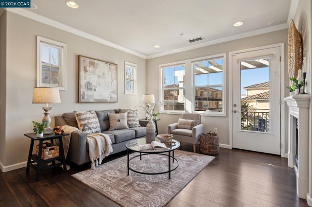 4363 Fitzwilliam St, Dublin, CA 94568