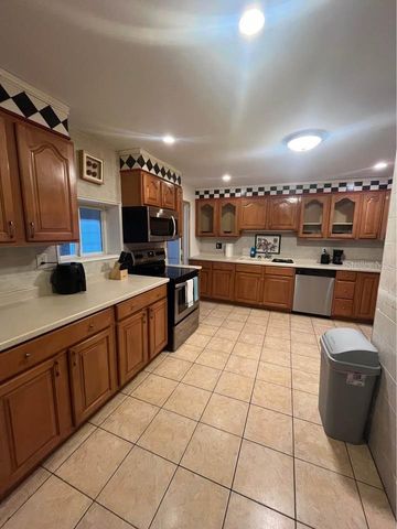 875 S LAKE SHORE WAY, Lake Alfred, FL 33850