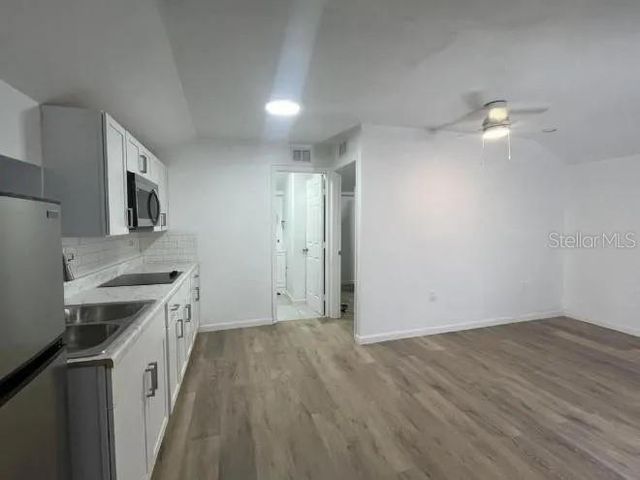 875 S LAKE SHORE WAY, Lake Alfred, FL 33850