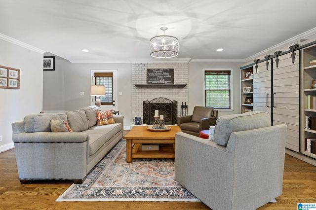 6151 VALLEY STATION DRIVE, Hoover, AL 35124