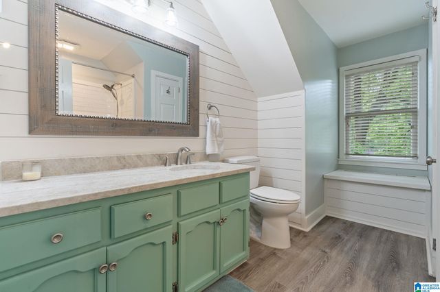 6151 VALLEY STATION DRIVE, Hoover, AL 35124