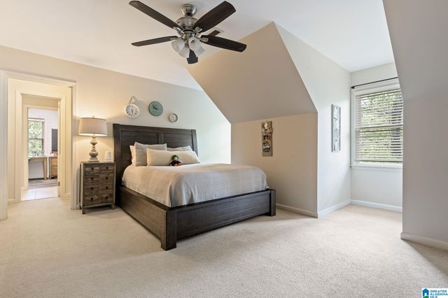 6151 VALLEY STATION DRIVE, Hoover, AL 35124