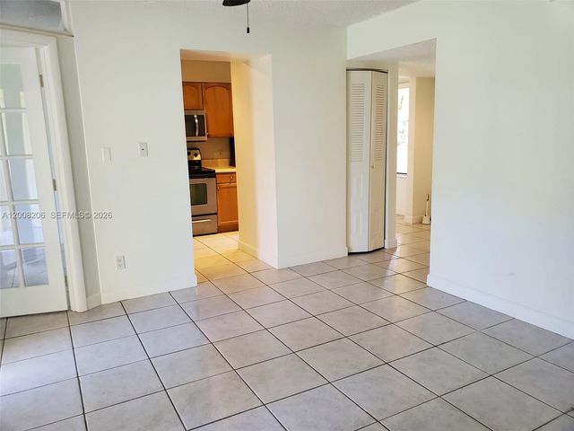 1154 Coral Club Dr 1154, Coral Springs, FL 33071