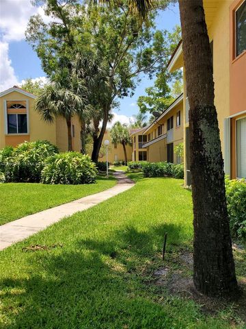 1154 Coral Club Dr 1154, Coral Springs, FL 33071