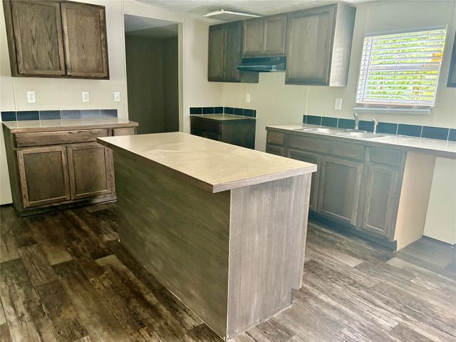437 Maple Drive, Murchison, TX 75778