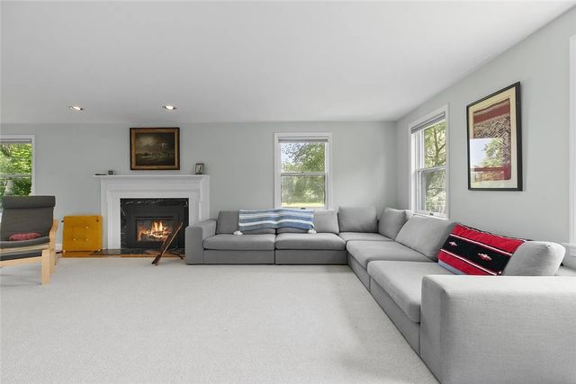 30 Battery Lane, Jamestown, RI 02835
