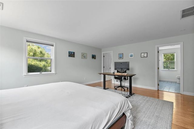 30 Battery Lane, Jamestown, RI 02835