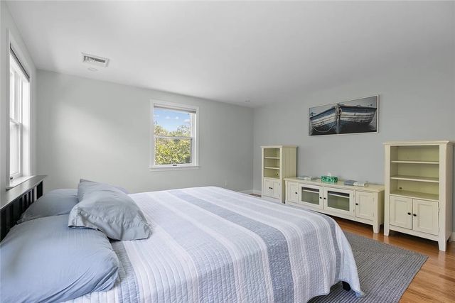 30 Battery Lane, Jamestown, RI 02835