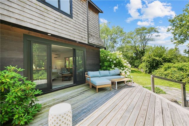30 Battery Lane, Jamestown, RI 02835