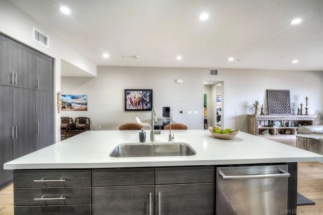 2820 Carleton St 16, San Diego, CA 92106