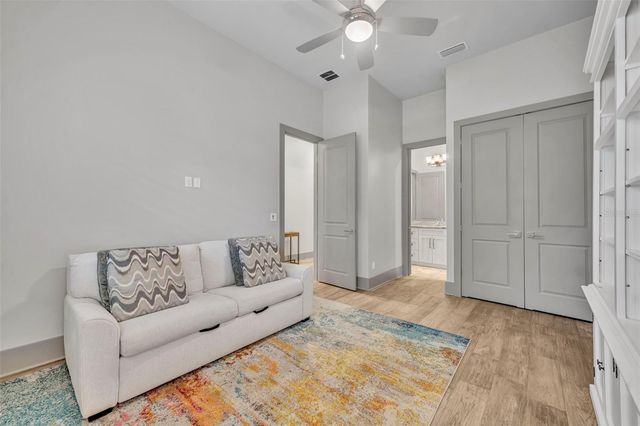 1018 YATES STREET, Orlando, FL 32804