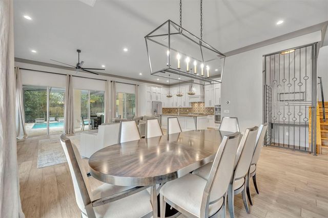 1018 YATES STREET, Orlando, FL 32804