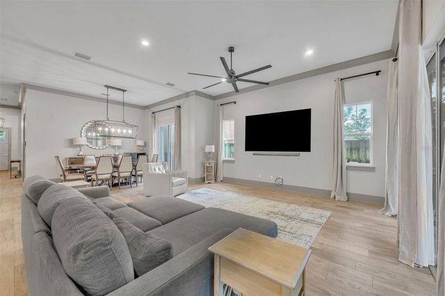 1018 YATES STREET, Orlando, FL 32804