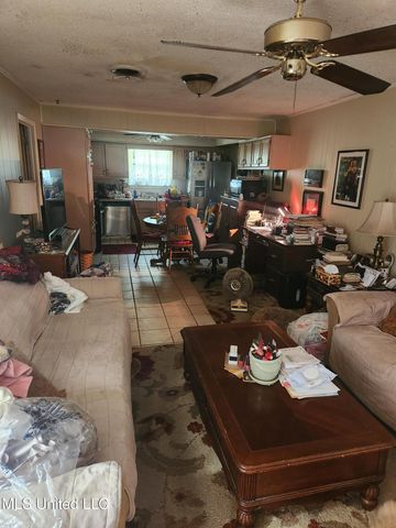 2285 Windsor Court, Biloxi, MS 39532