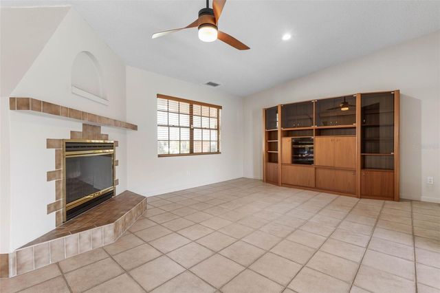 5 CLEARVIEW COURT N, Palm Coast, FL 32137