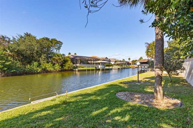 5 CLEARVIEW COURT N, Palm Coast, FL 32137