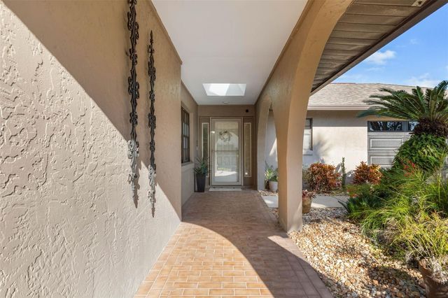 5 CLEARVIEW COURT N, Palm Coast, FL 32137