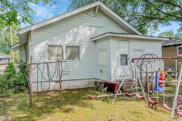 1709 N Poplar St, North Little Rock, AR 72114