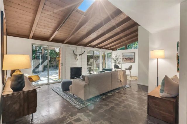 2518 Pearson Avenue, Fullerton, CA 92831