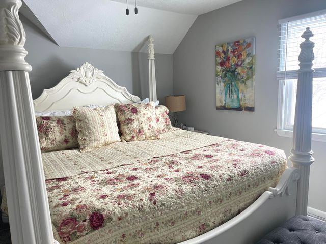 2992 N Tiffany Drive, La Porte, IN 46350