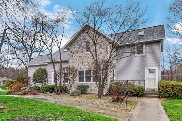 2992 N Tiffany Drive, La Porte, IN 46350