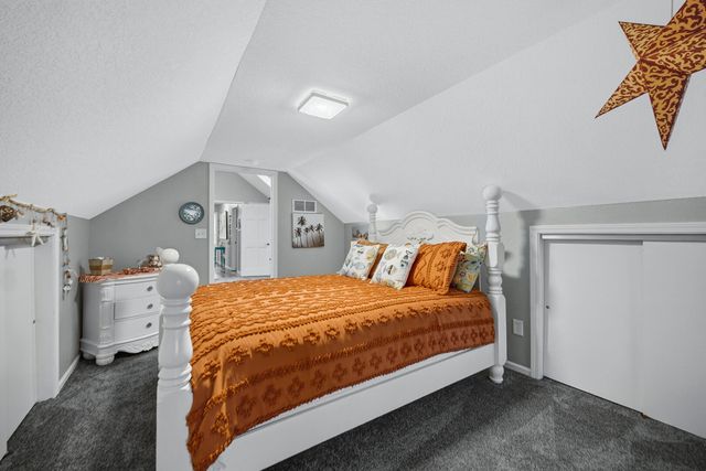 2992 N Tiffany Drive, La Porte, IN 46350