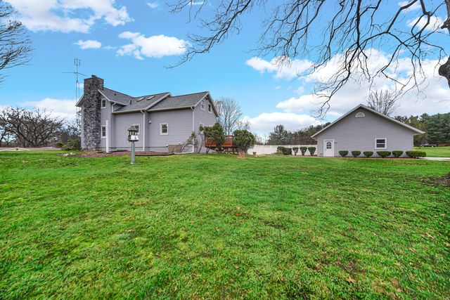 2992 N Tiffany Drive, La Porte, IN 46350