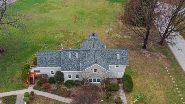 2992 N Tiffany Drive, La Porte, IN 46350