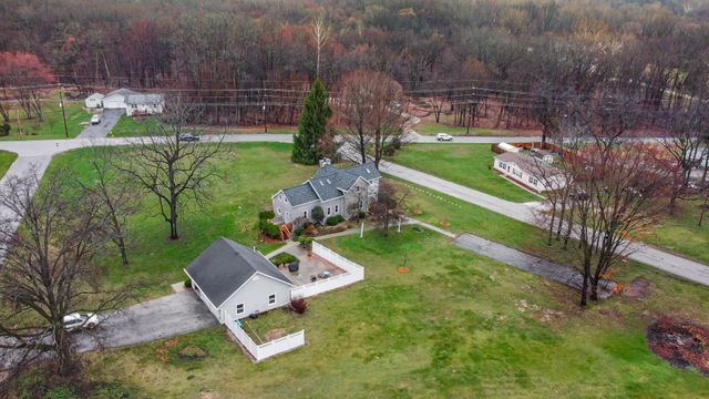 2992 N Tiffany Drive, La Porte, IN 46350