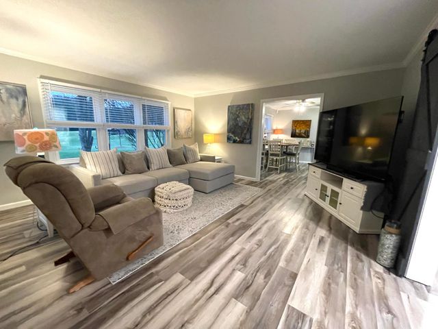 2992 N Tiffany Drive, La Porte, IN 46350