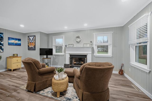 2992 N Tiffany Drive, La Porte, IN 46350