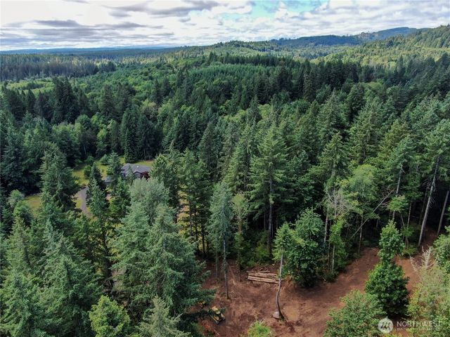 8720 Stoney Creek Lane SW, Olympia, WA 98512