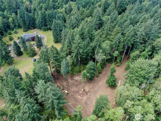 8720 Stoney Creek Lane SW, Olympia, WA 98512