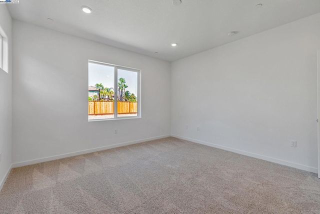 359 Astilbe Street, Discovery Bay, CA 94505