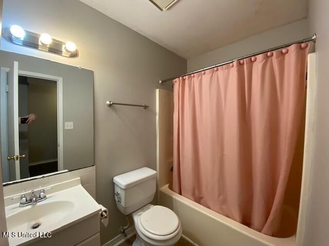 15251 Parkwood Drive, A, Gulfport, MS 39503