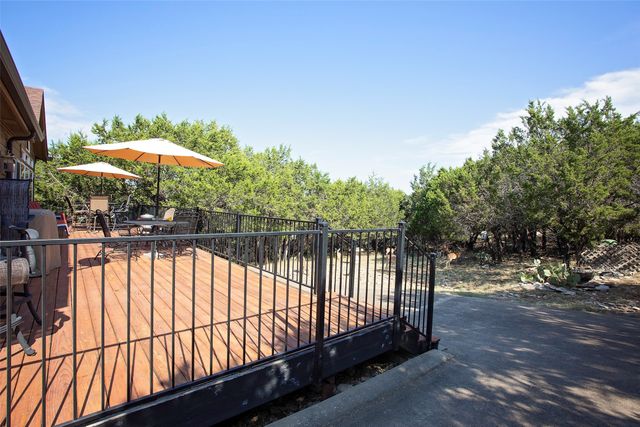 880 Cliffs Drive, Possum Kingdom Lake, TX 76449