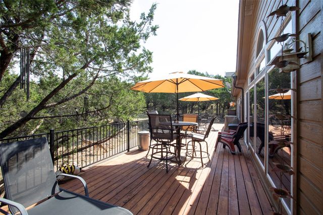 880 Cliffs Drive, Possum Kingdom Lake, TX 76449