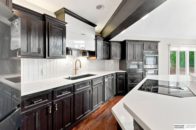 16509 Spring Circle, Omaha, NE 68130
