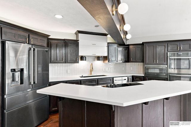 16509 Spring Circle, Omaha, NE 68130
