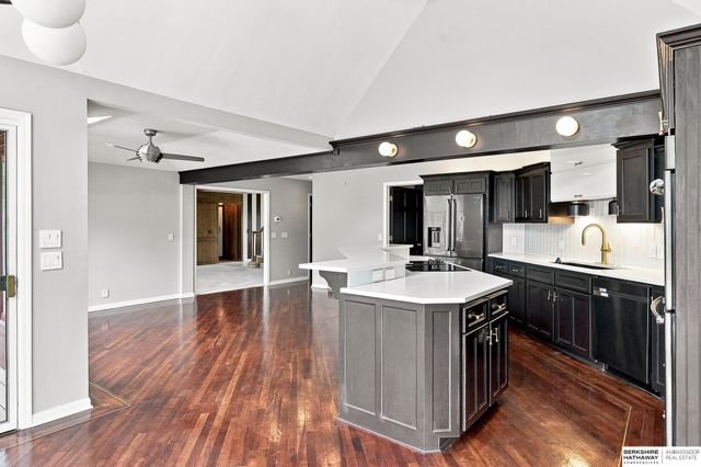 16509 Spring Circle, Omaha, NE 68130